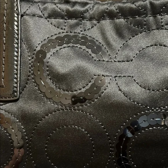 Coach Black Structured Tote Bag with Metallic Accents - Picture 4 of 12